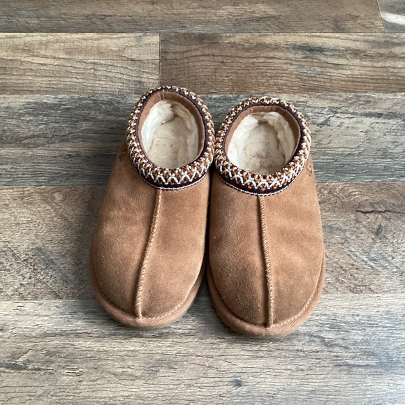 UGG Tan Suede Slippers with Patterned Trim - Picture 2 of 7